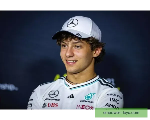 F1赛季新动向：红牛车队强势崛起 汉密尔顿迎来挑战