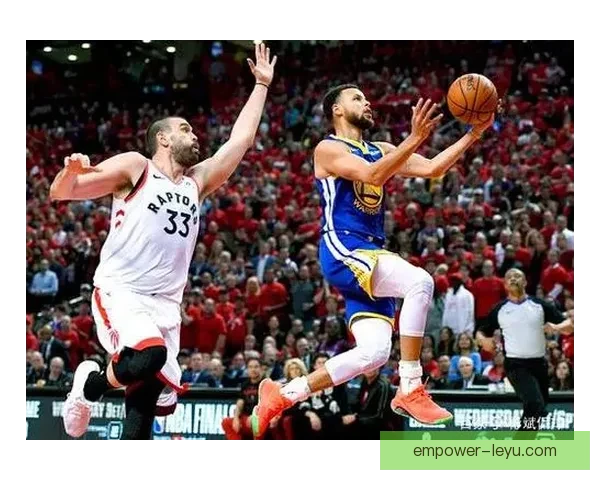 中国男篮热身赛逆转胜欧洲劲旅，新阵容展现强大潜力